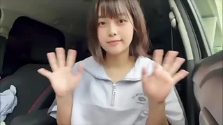 ト◯レで男性におちんちんで突かれてる想像しながらオナニーしてたら気持ちよすぎました…